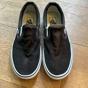 Vans black slip-on classic platform shoes